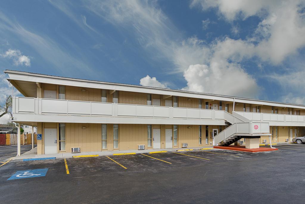 Alamo Inn&Suites Gillette Eksteriør bilde
